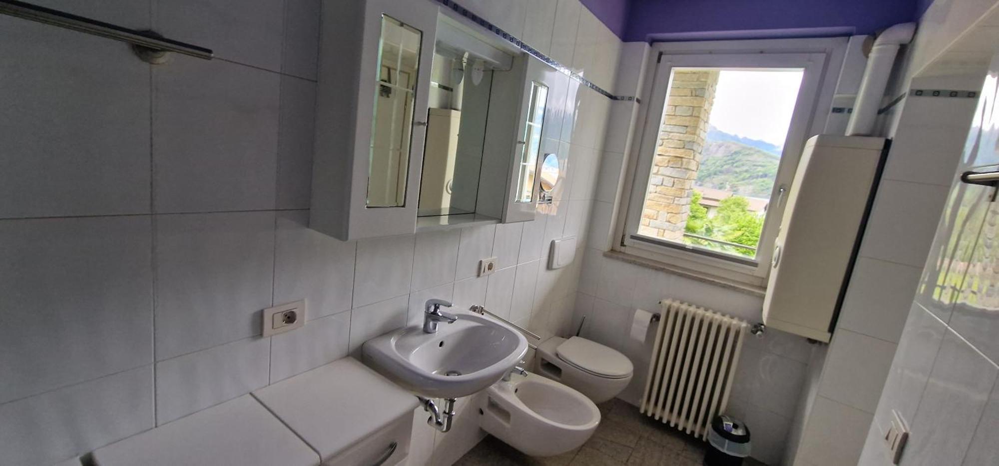 Casa Romantica Colico Bagian luar foto